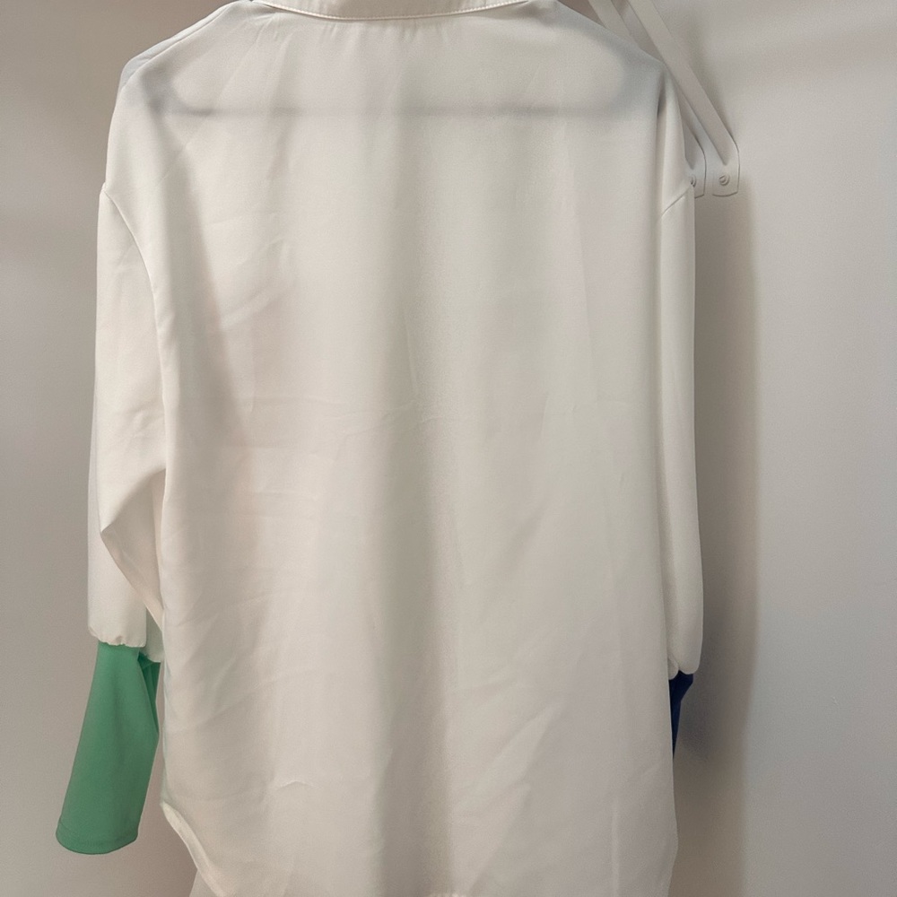 Oversized button up/down shirt - Picture 7 of 8